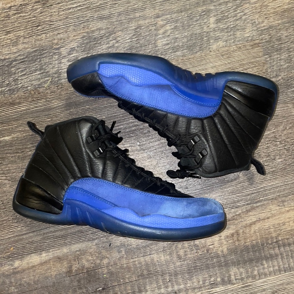 Jordan 12 “Black Game Royal”